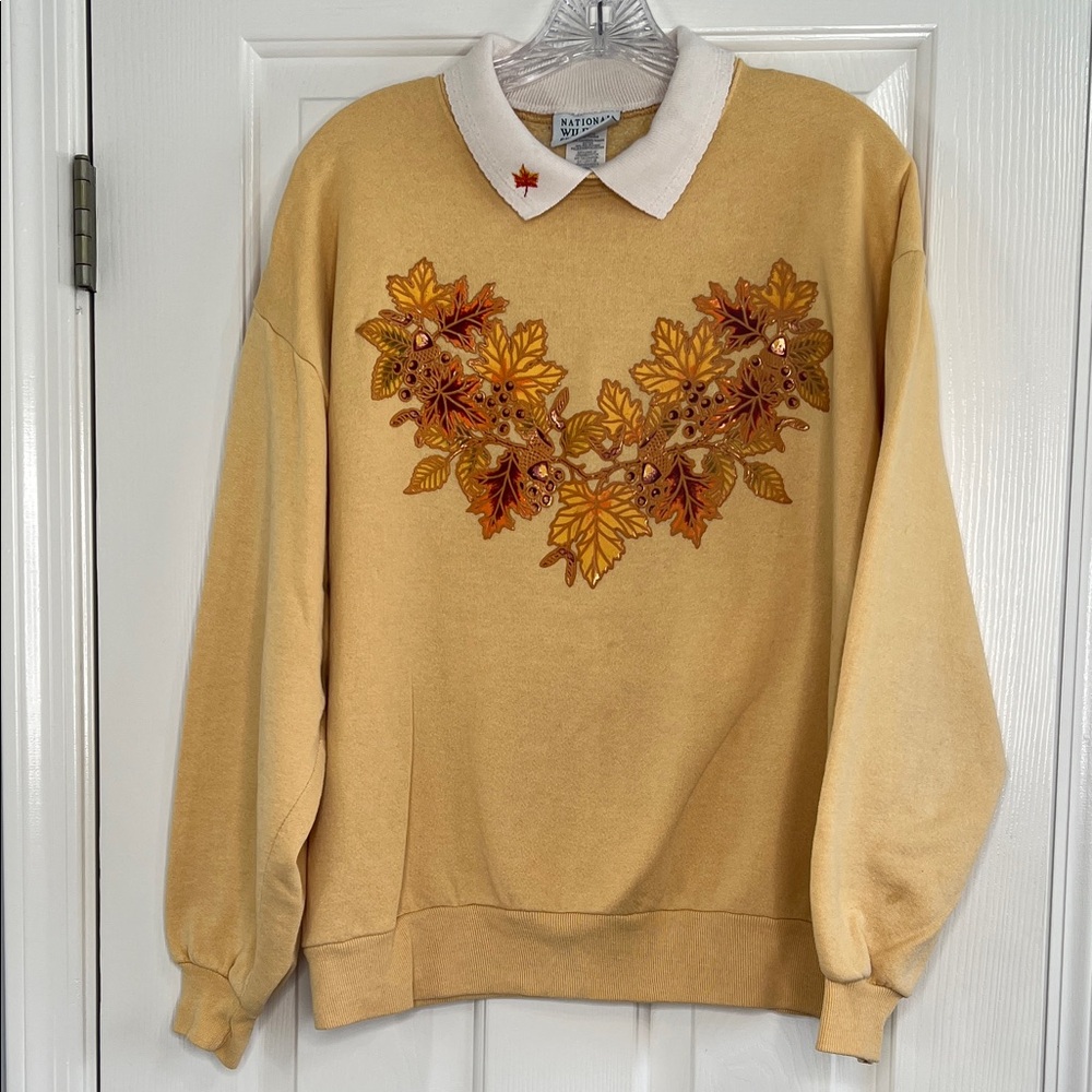 Vintage Autumn leaves sweater with collar womens large National Wildlife Fed